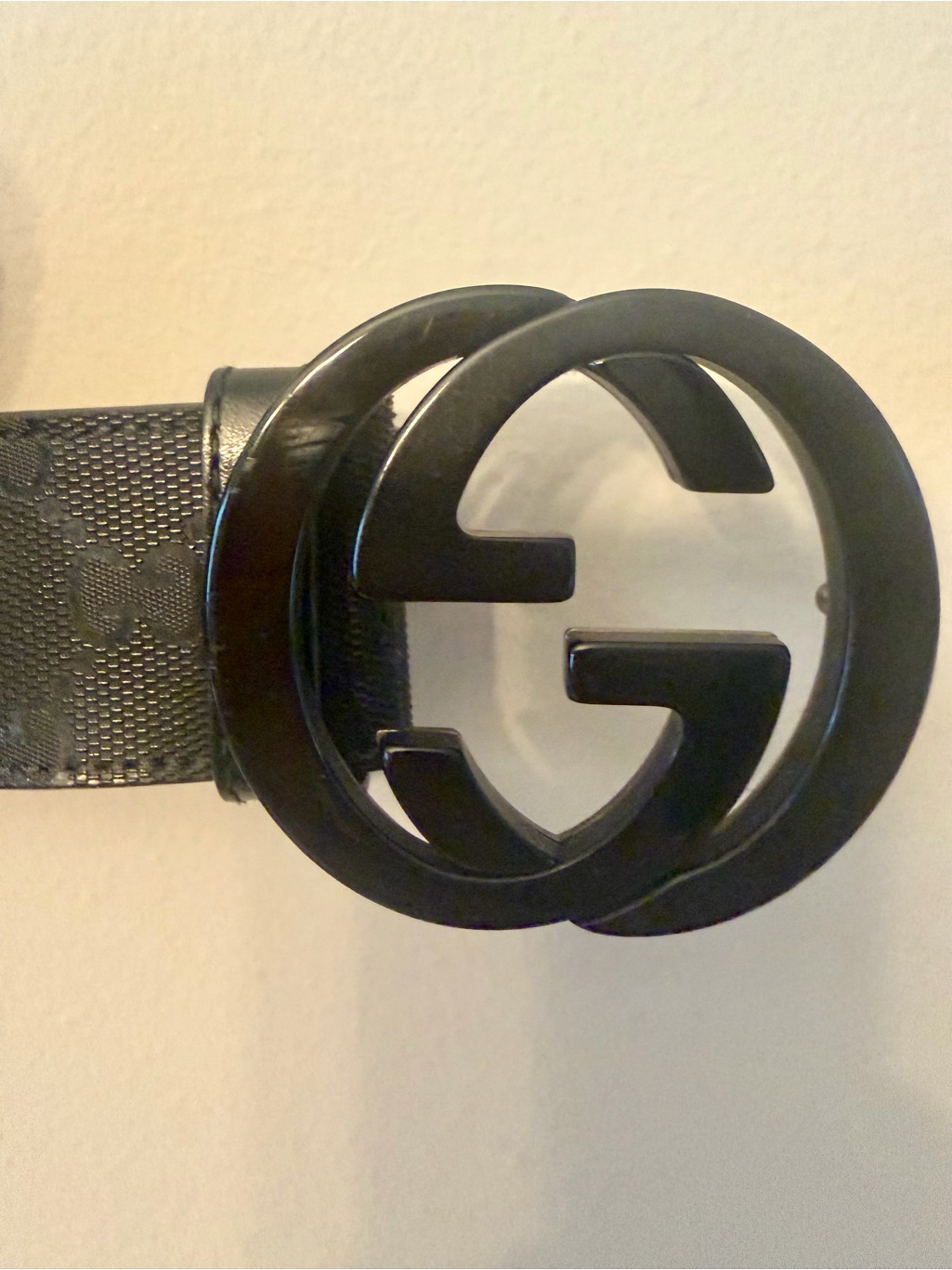 Gucci Black Leather Logo Belt